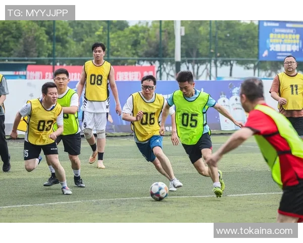 安志杰足球之路：从绿茵场到人生舞台的精彩转变与奋斗故事