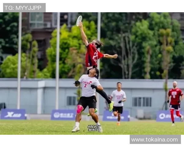 重庆飞盘队的盯防战术解析与实战应用探讨